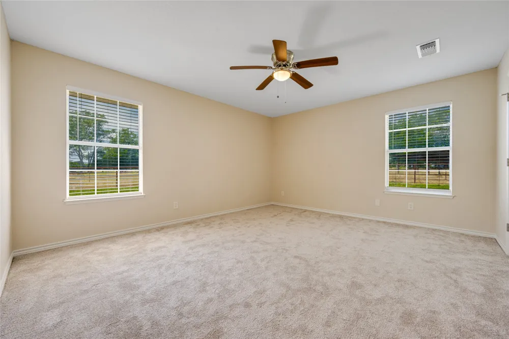 7350 Farm Road 2573 Clarksville, TX 75426