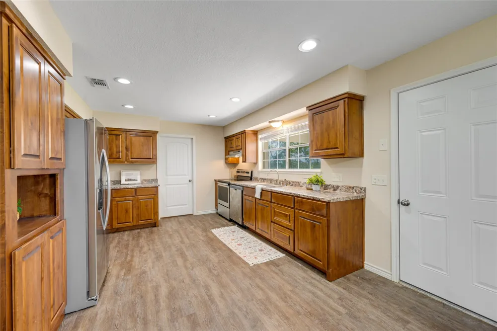 7350 Farm Road 2573 Clarksville, TX 75426