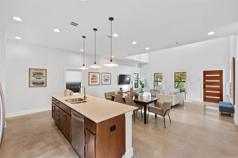 1800 Poquito Street Austin, TX 78702