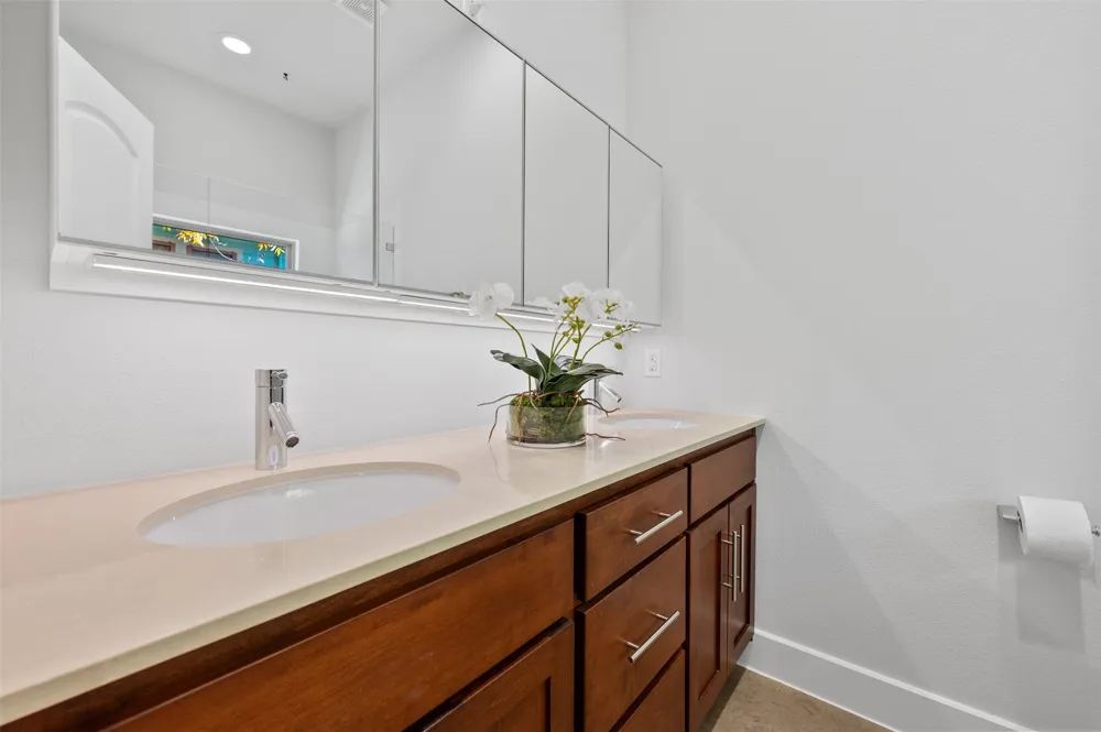 1800 Poquito Street Austin, TX 78702