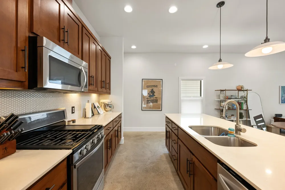 1800 Poquito Street Austin, TX 78702