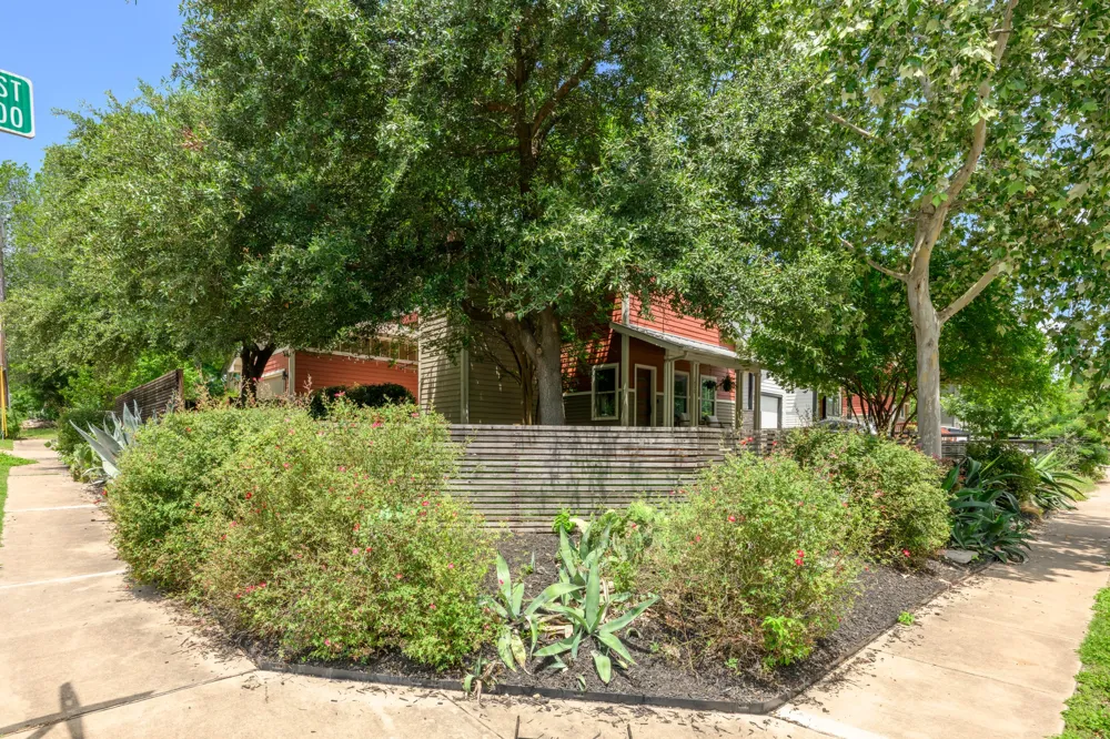 1800 Poquito Street Austin, TX 78702