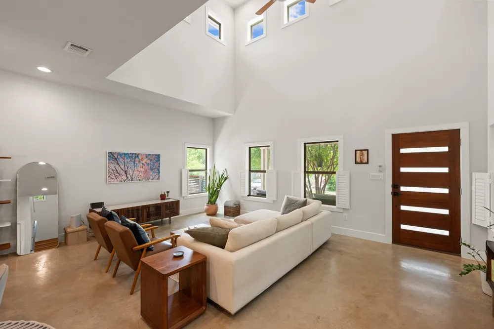1800 Poquito Street Austin, TX 78702