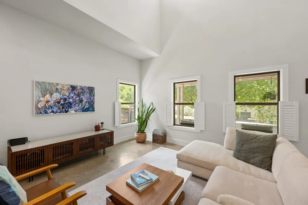 1800 Poquito Street Austin, TX 78702
