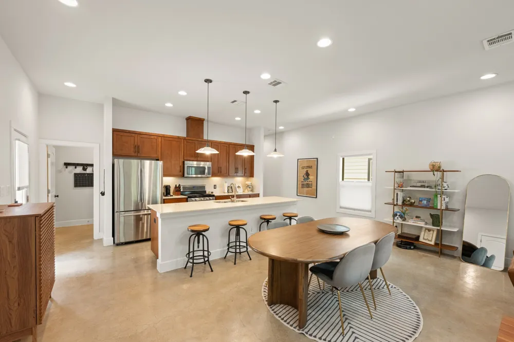 1800 Poquito Street Austin, TX 78702