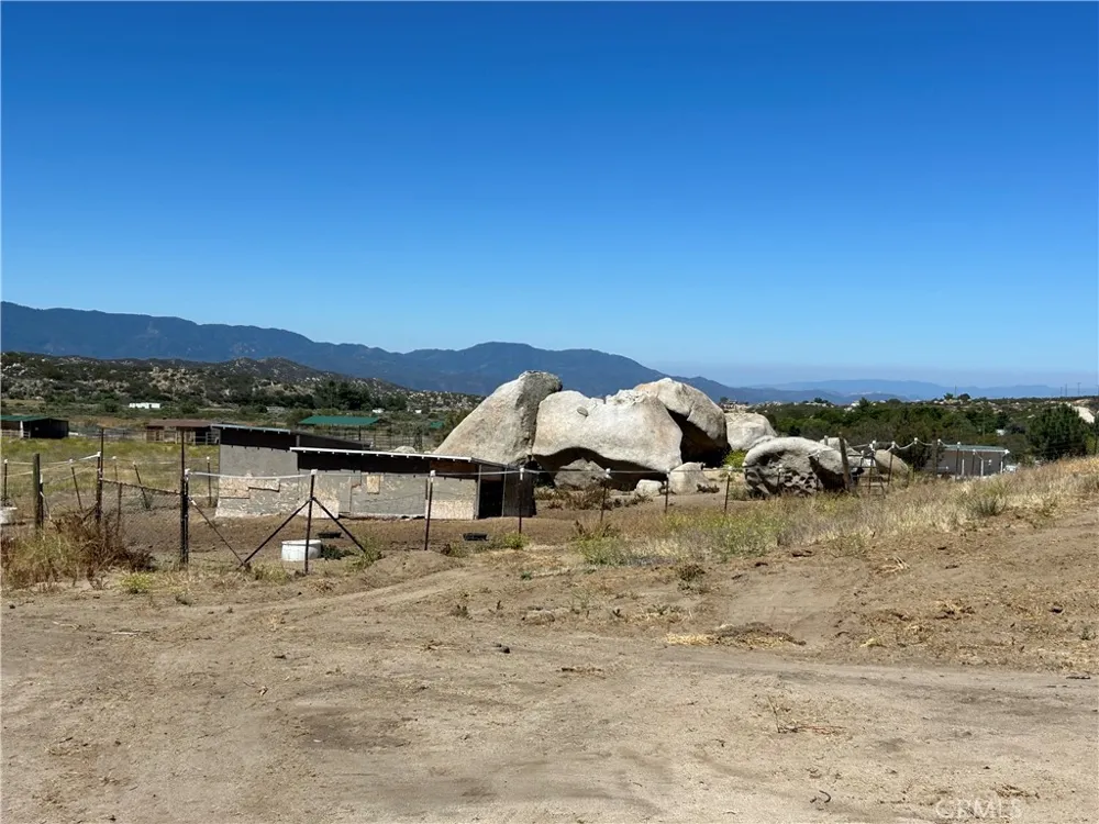45015 Carrot Aguanga, CA 92536