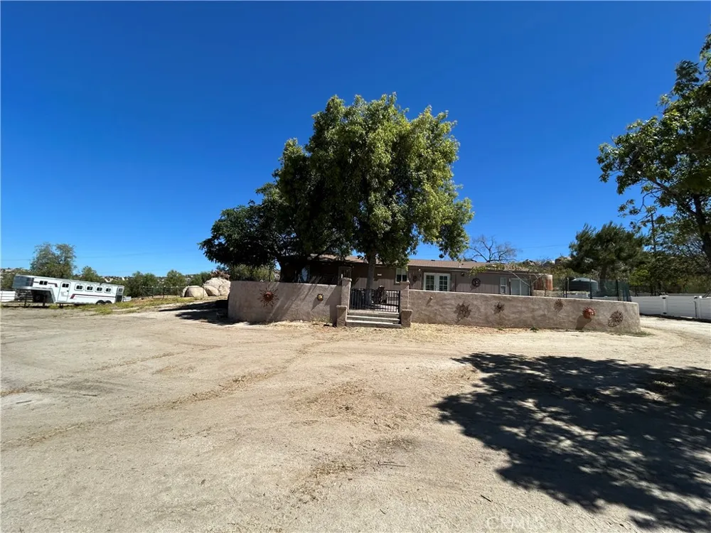 45015 Carrot Aguanga, CA 92536