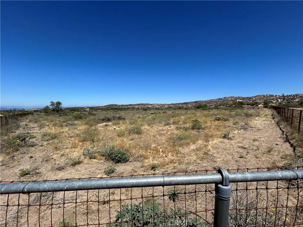 45015 Carrot Aguanga, CA 92536