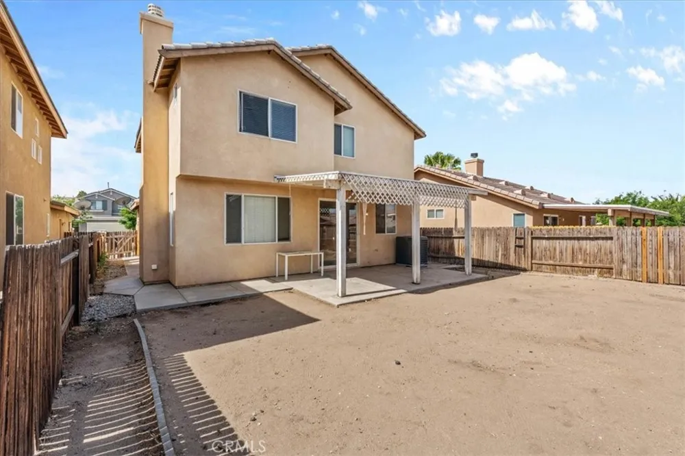 13736 Sunshine Terrace Victorville, CA 92394