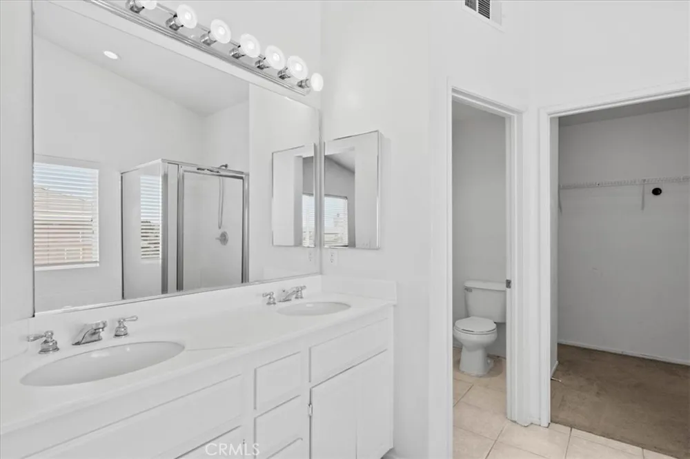 13736 Sunshine Terrace Victorville, CA 92394