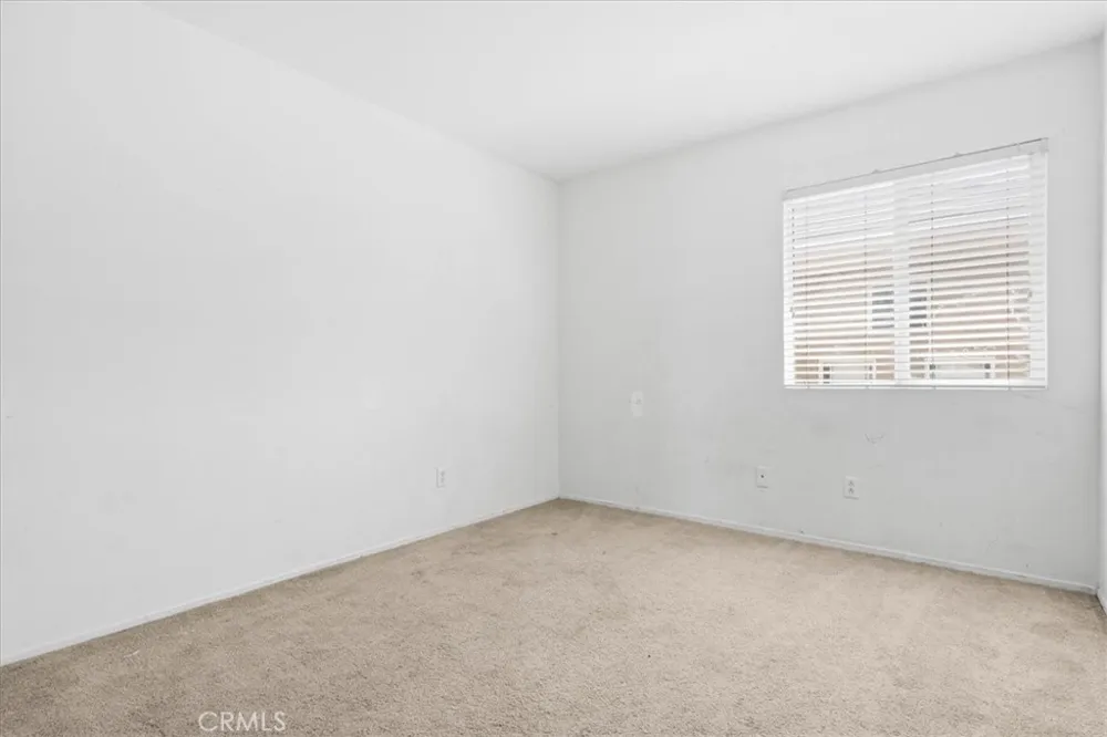 13736 Sunshine Terrace Victorville, CA 92394