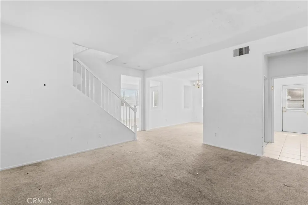 13736 Sunshine Terrace Victorville, CA 92394
