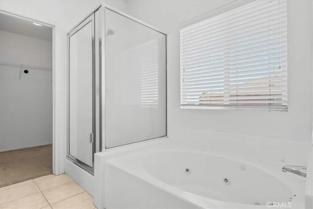 13736 Sunshine Terrace Victorville, CA 92394