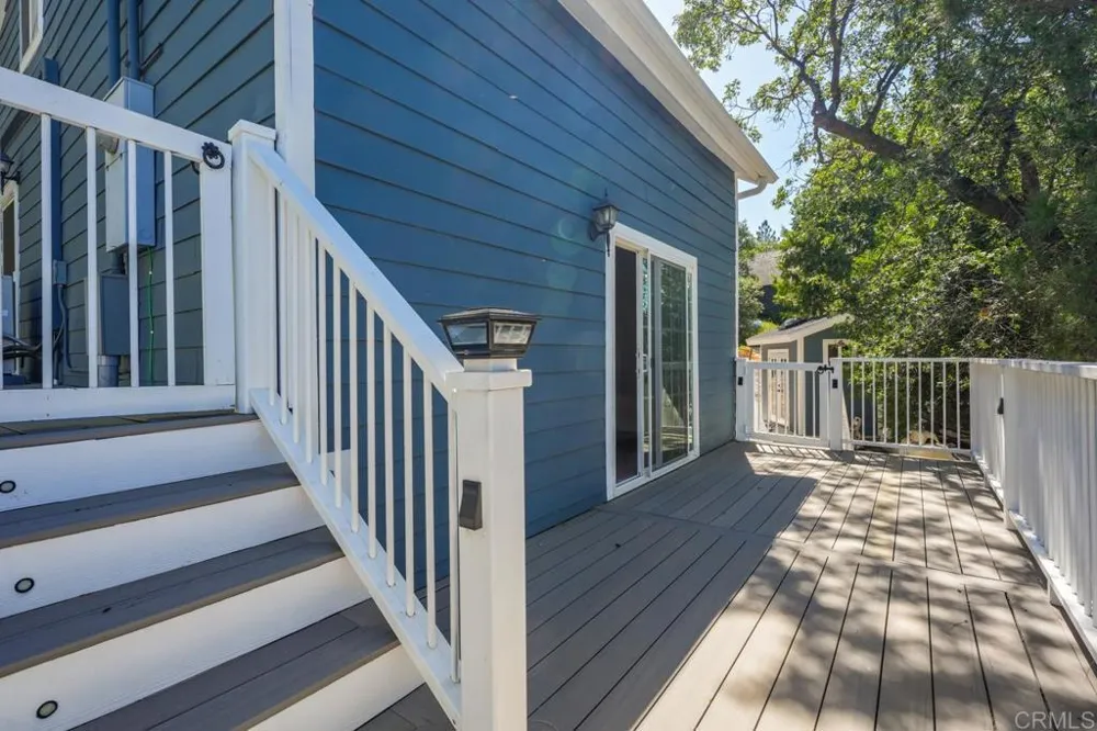 919 Kenison Dr Julian, CA 92036