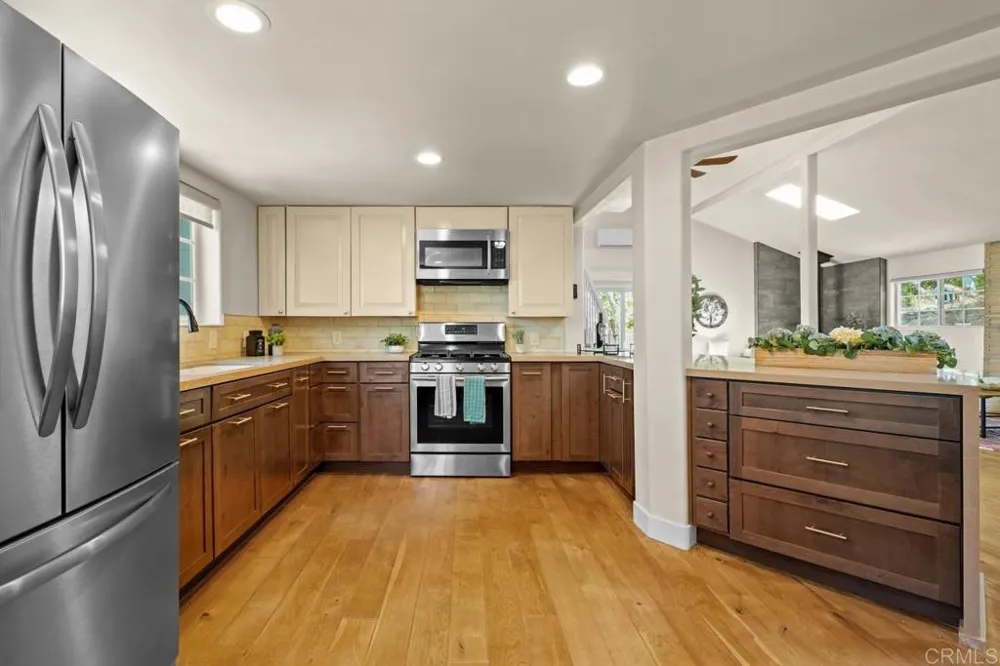 919 Kenison Dr Julian, CA 92036