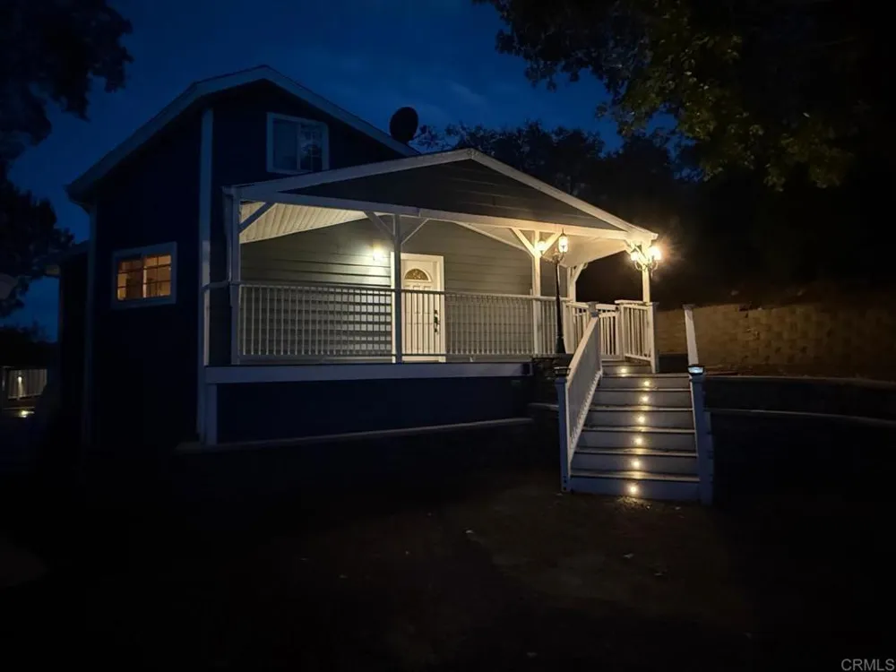 919 Kenison Dr Julian, CA 92036