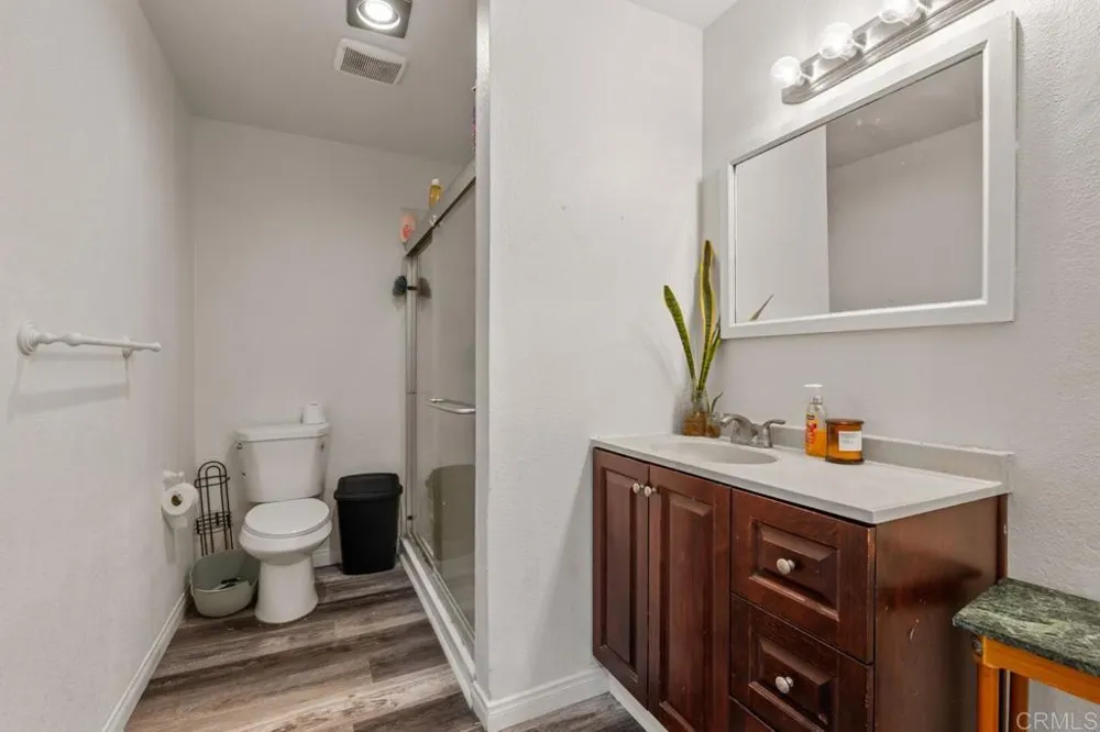 634 8 th St #Apt 4 Imperial Beach, CA 91932