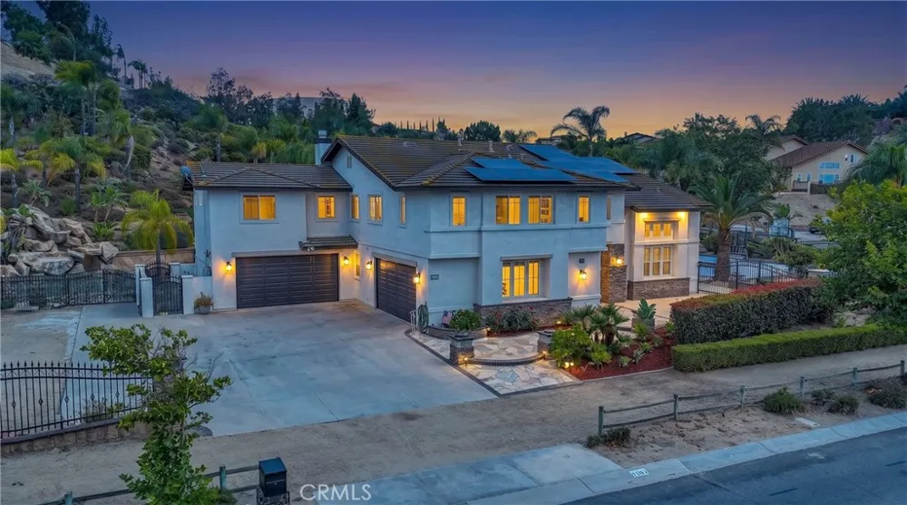1592 El Paso Norco, CA 92860