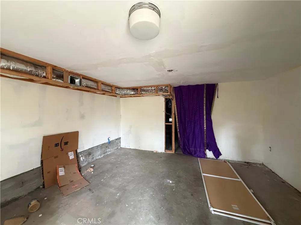 31041 Wild Oak Running Springs, CA 92382