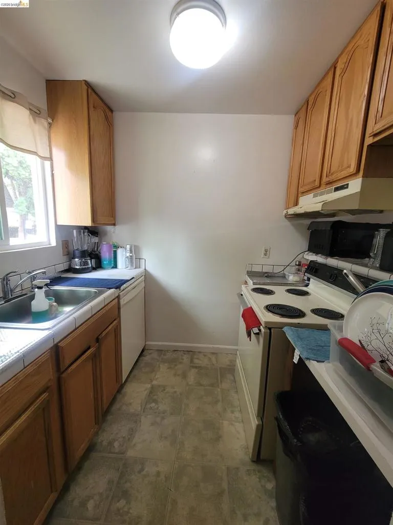 3905 Clayton Rd #12 Concord, CA 94521