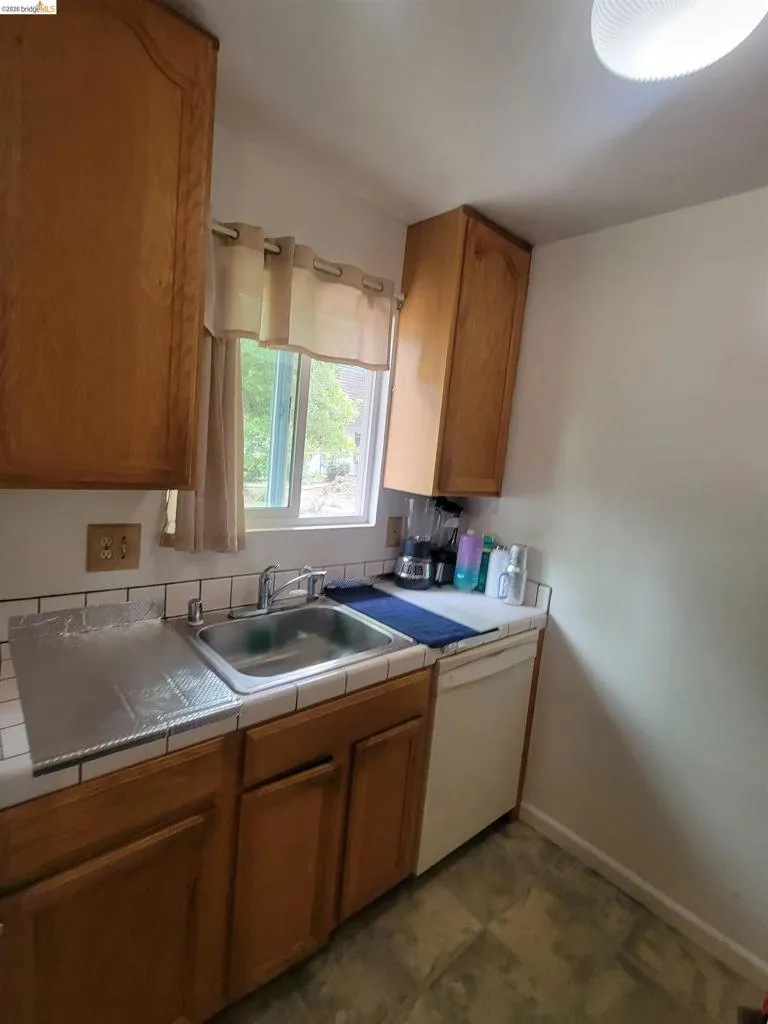 3905 Clayton Rd #12 Concord, CA 94521