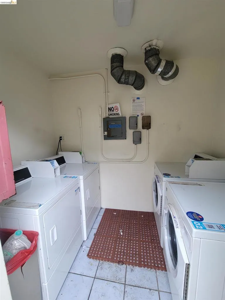 3905 Clayton Rd #12 Concord, CA 94521