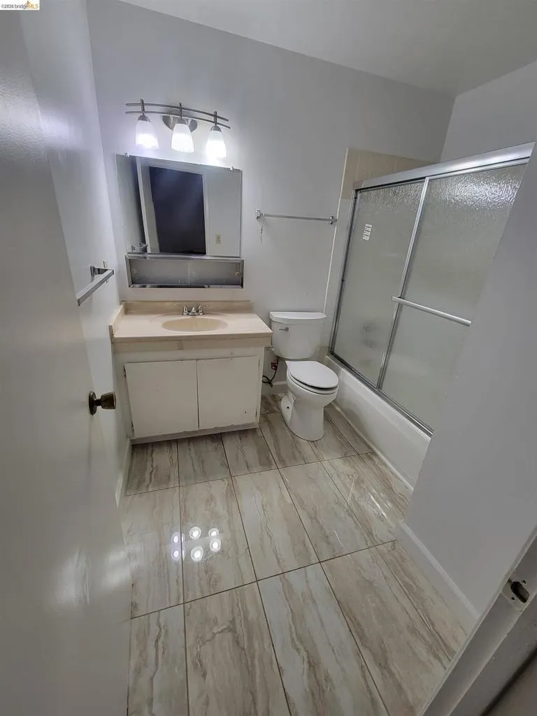 3905 Clayton Rd #12 Concord, CA 94521