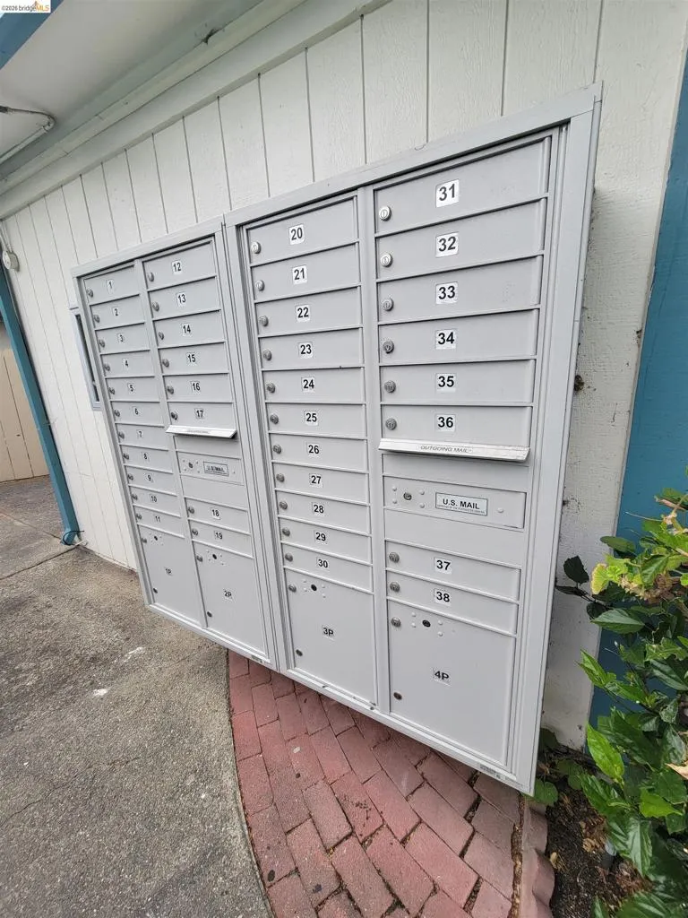 3905 Clayton Rd #12 Concord, CA 94521