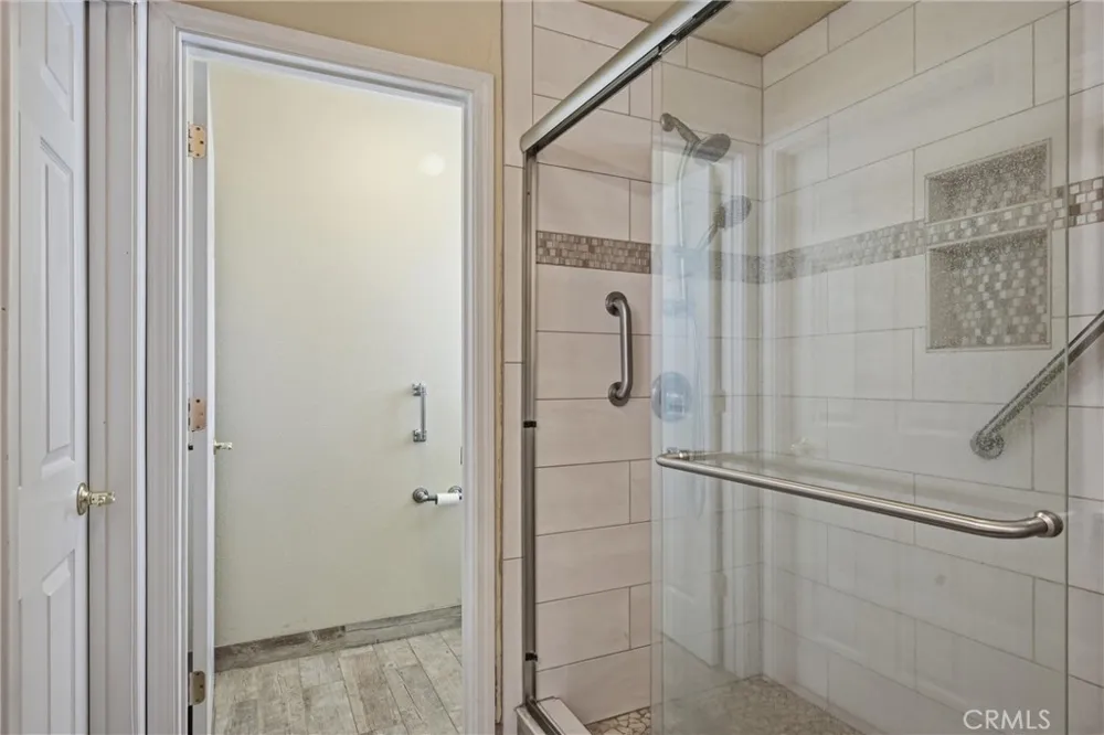 18846 Horseshoe Hidden Valley Lake, CA 95467