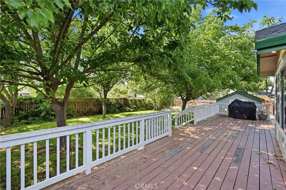 18846 Horseshoe Hidden Valley Lake, CA 95467