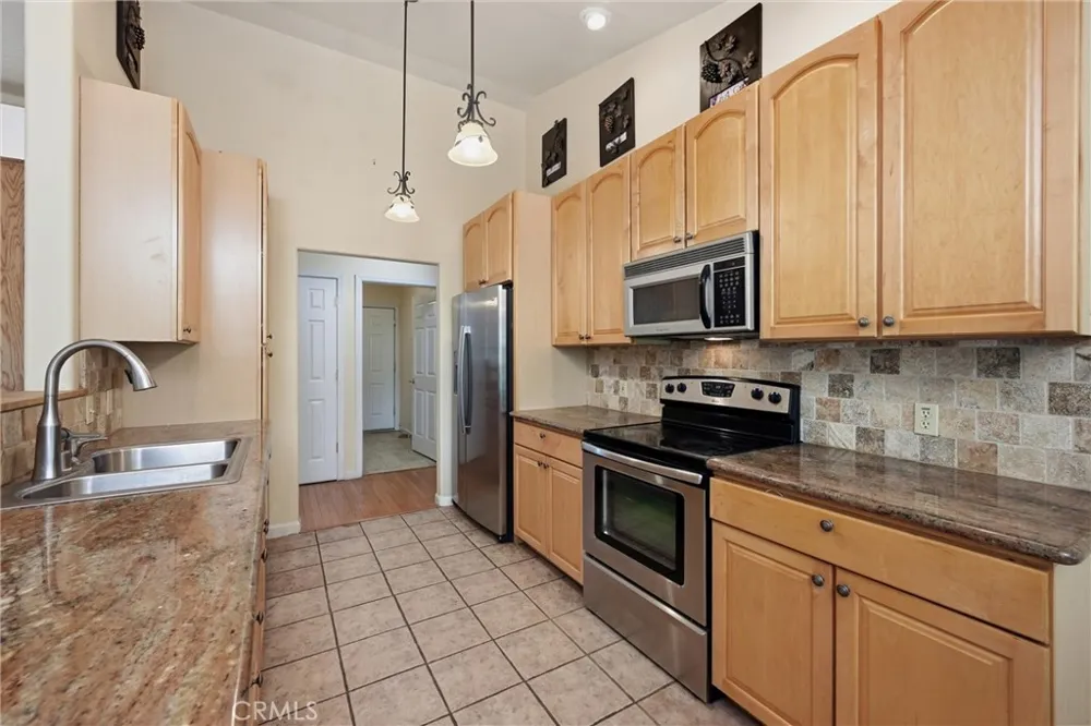 18846 Horseshoe Hidden Valley Lake, CA 95467