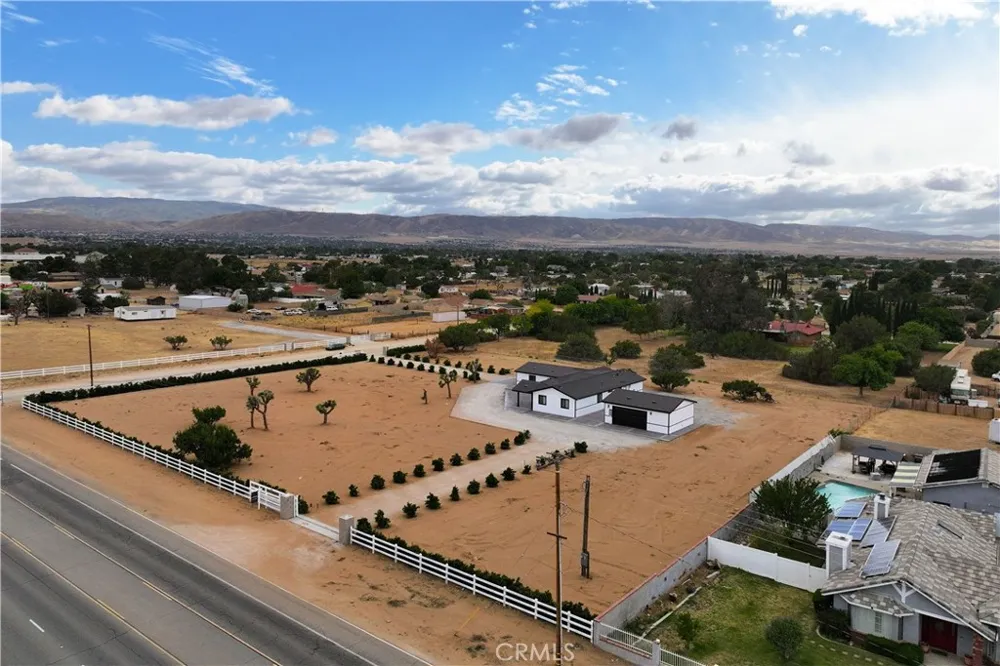 4009 W Avenue K-8 Quartz Hill, CA 93536