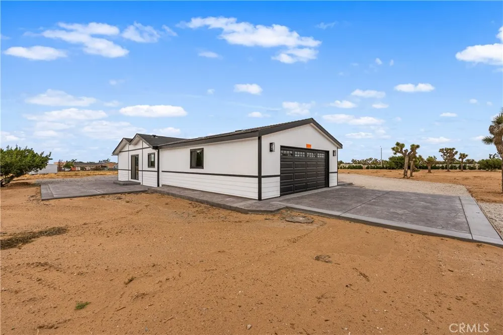 4009 W Avenue K-8 Quartz Hill, CA 93536