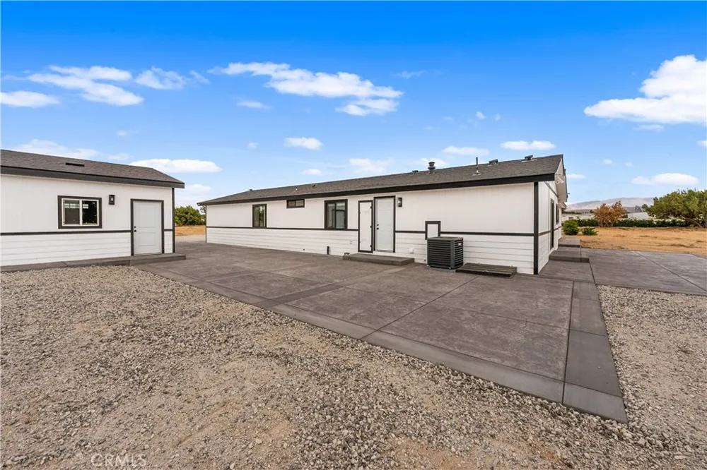4009 W Avenue K-8 Quartz Hill, CA 93536
