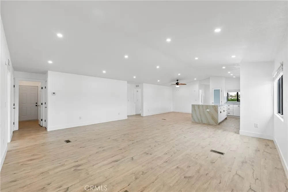 4009 W Avenue K-8 Quartz Hill, CA 93536