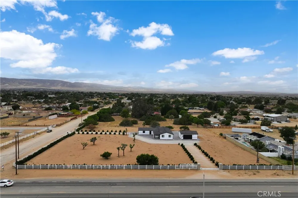 4009 W Avenue K-8 Quartz Hill, CA 93536