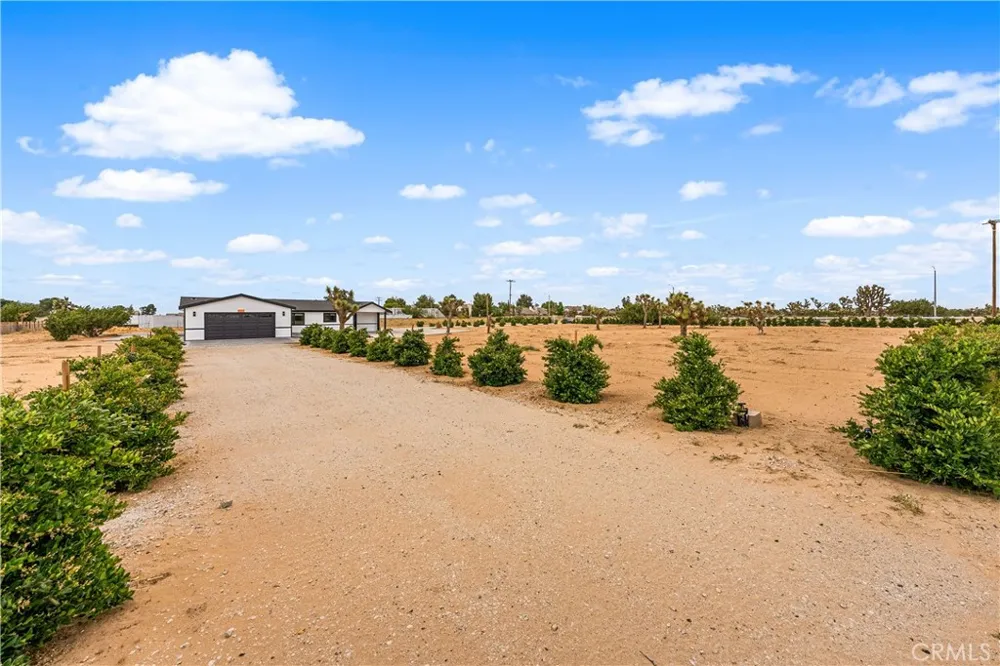 4009 W Avenue K-8 Quartz Hill, CA 93536