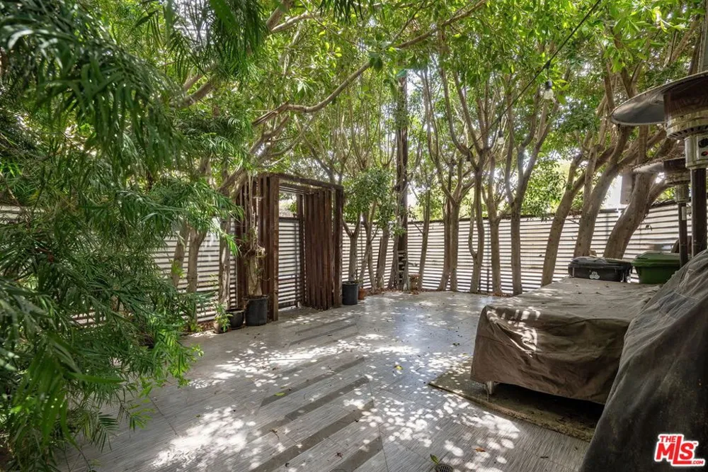 2807 Pacific Avenue Venice, CA 90291