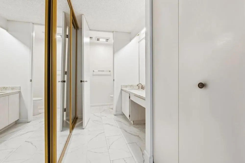 1126 Shelter Creek Lane San Bruno, CA 94066