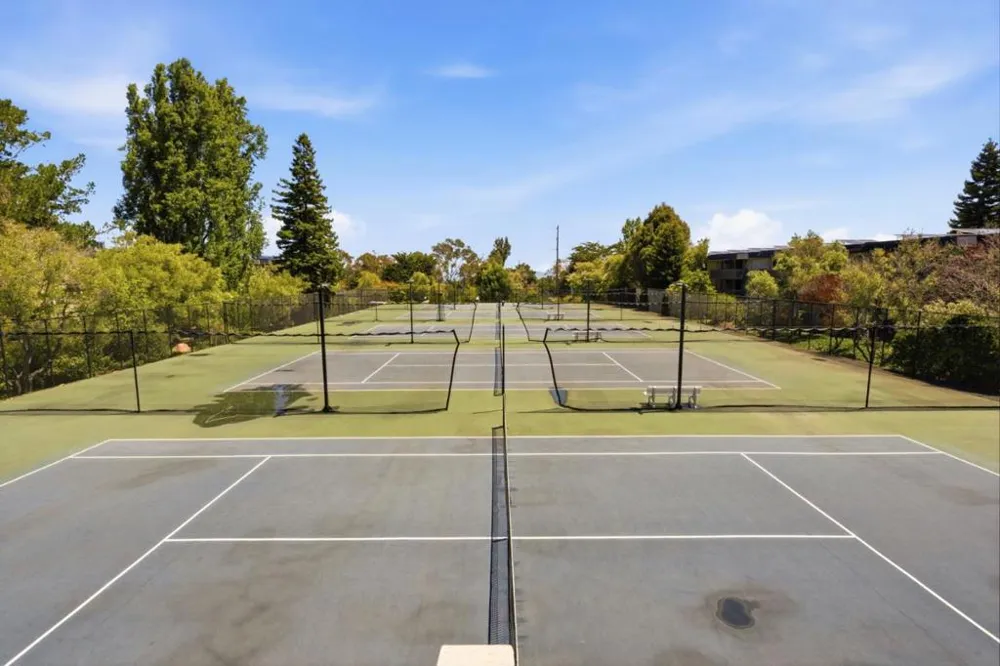 1126 Shelter Creek Lane San Bruno, CA 94066