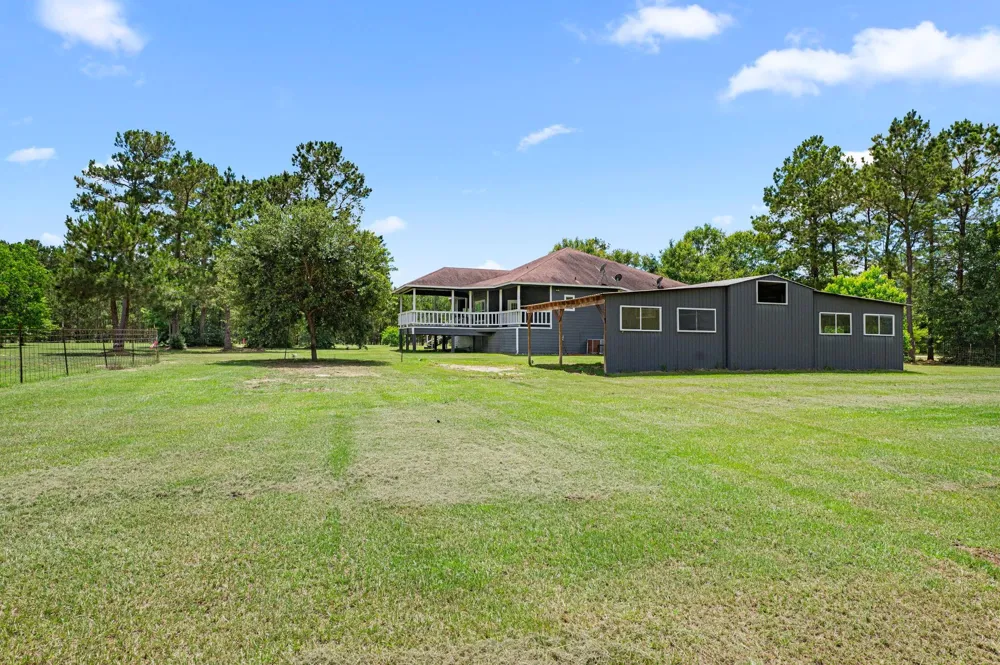 4324 Holstein Drive Cleveland, TX 77328