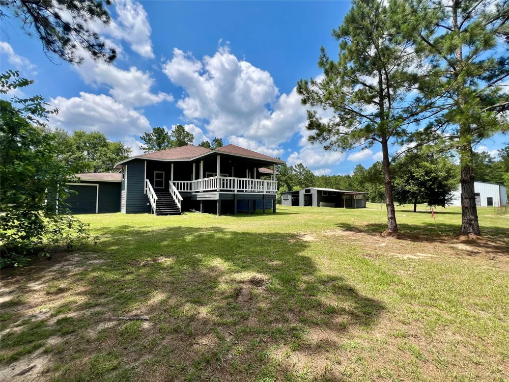 4324 Holstein Drive Cleveland, TX 77328