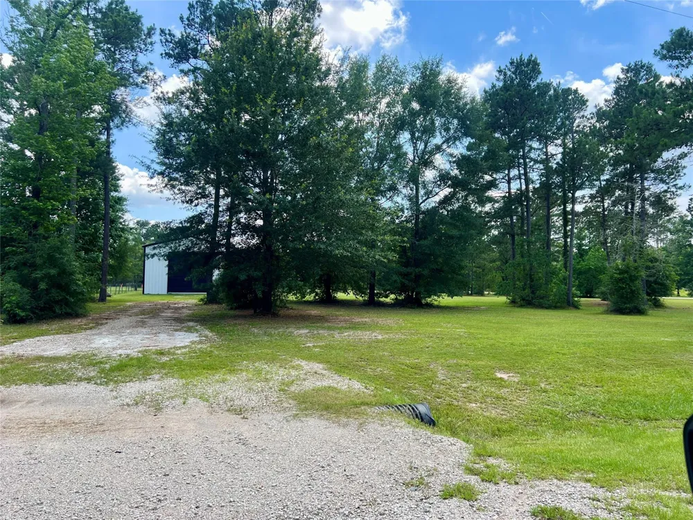 4324 Holstein Drive Cleveland, TX 77328