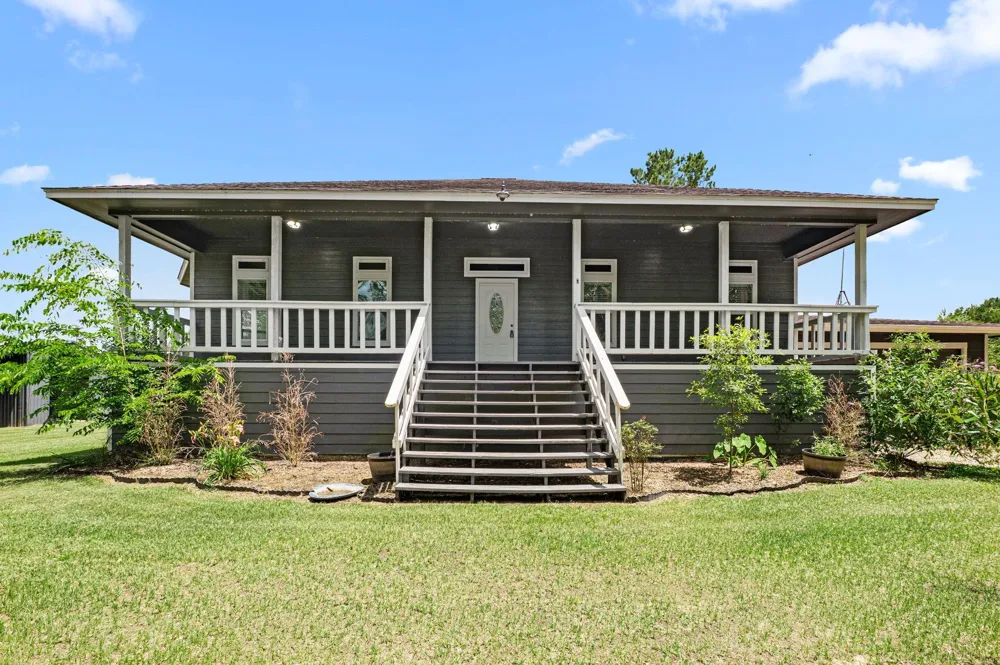 4324 Holstein Drive Cleveland, TX 77328