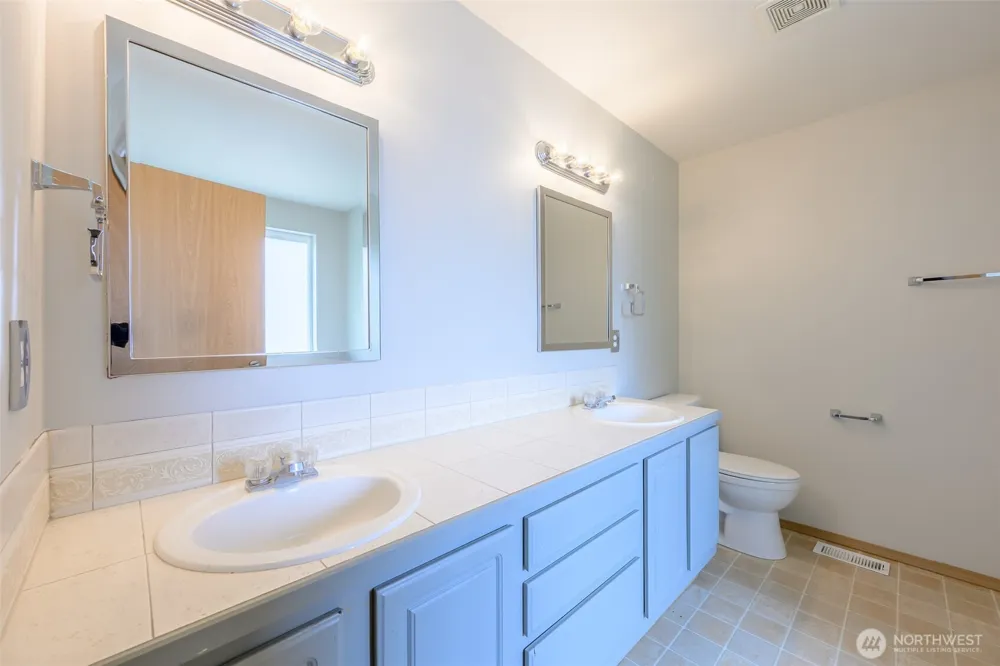 10504 248th Street Ct E Graham, WA 98338