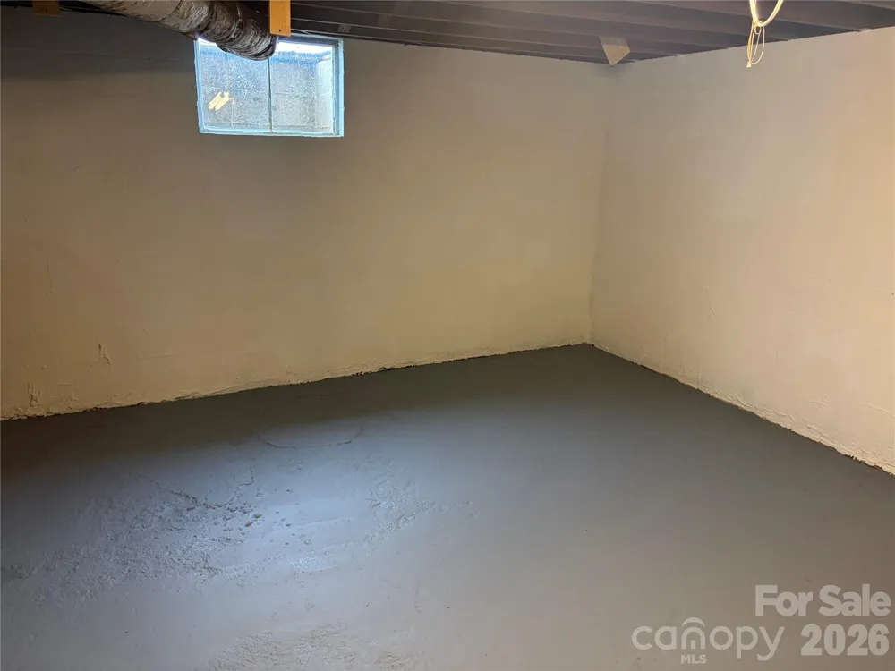 4685 Rock Creek Road Hayes, NC 28635