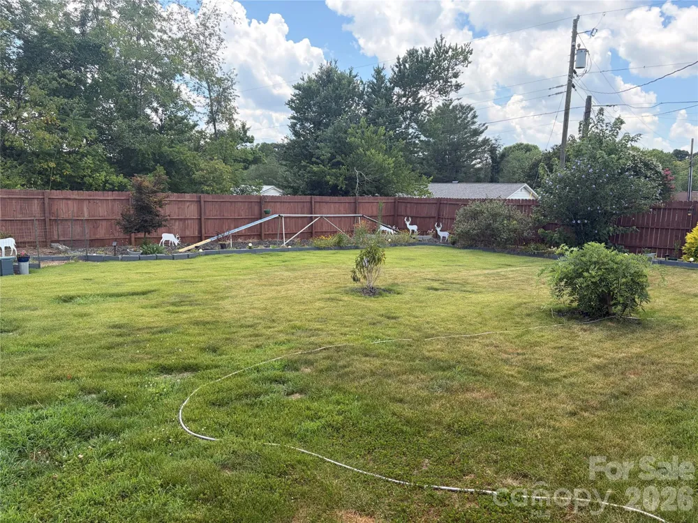 4685 Rock Creek Road Hayes, NC 28635