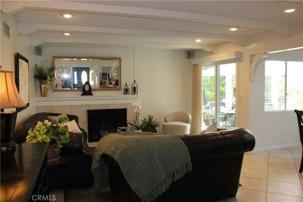 12181 Christy Lane Rossmoor, CA 90720
