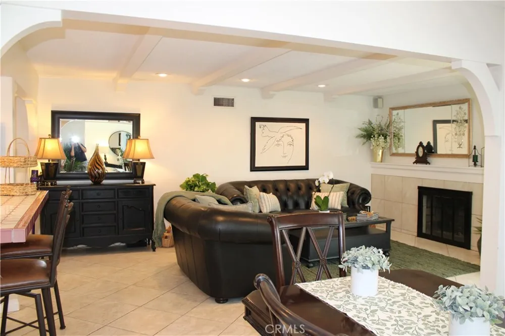 12181 Christy Lane Rossmoor, CA 90720