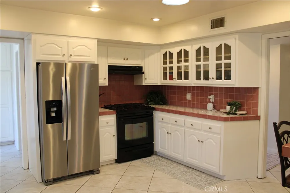 12181 Christy Lane Rossmoor, CA 90720